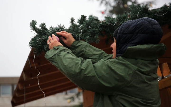 Célegyenesben a felkészülés, vasárnap kezdődik az "Adventi forgatag"