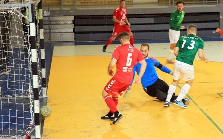 Másodszor a Haladás ellen