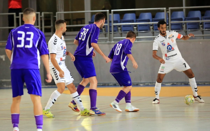 Későn hajráztak a futsalosok