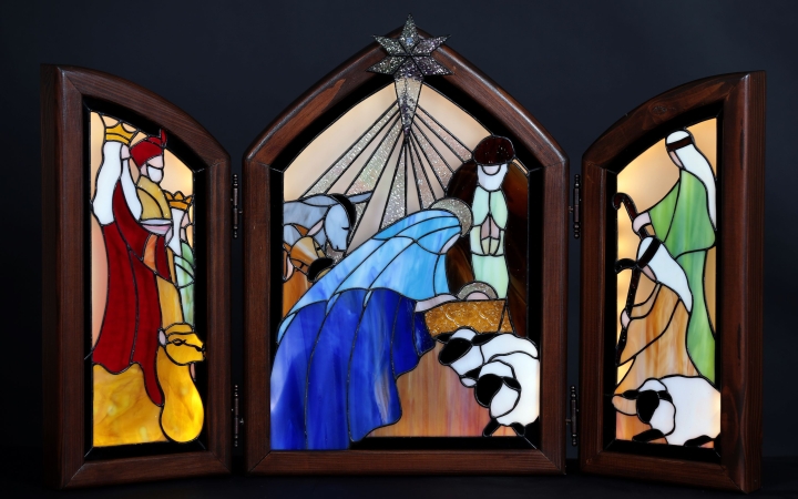 Dunaújvárosi mű a Vatikáni 100 jászol kiállításon