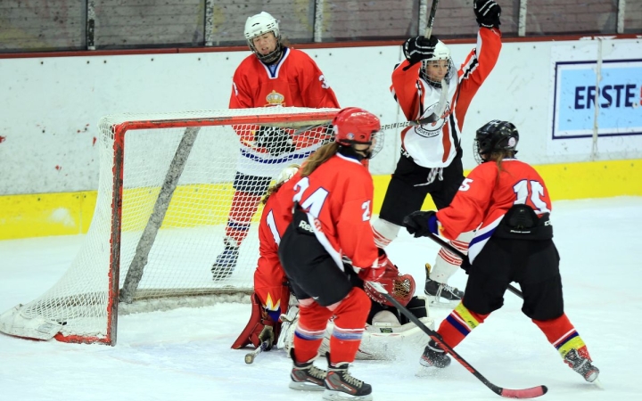 Nagy csaták a jégpályán