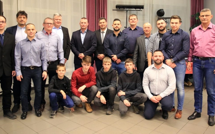 DSTV: évet zártak a birkózók