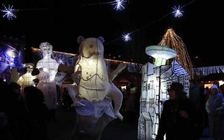 ICA-D: angyali mutatvány lett a Mese a városról (galériával)