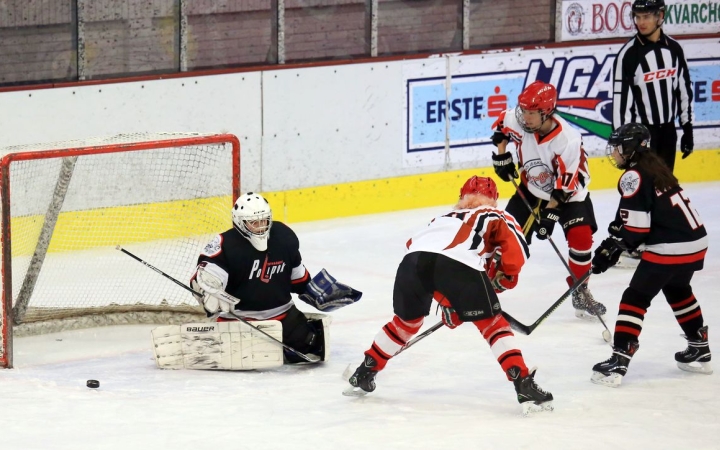 Átgázoltak a Polipokon