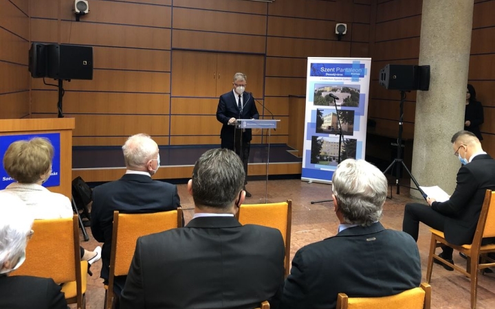 Kórház: fontos fejlesztések a szülészeten