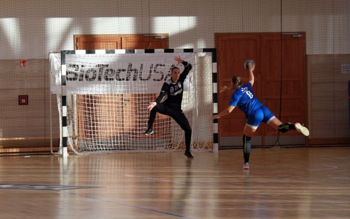 Kölcsönadta kapusát a Kohász