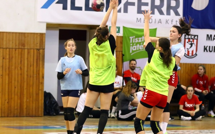 Van presztízse az akadémián folyó szakmai munkának