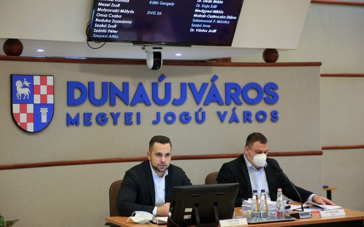 Rendkívüli közgyűlés – négy fontos témával