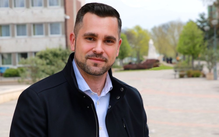 "... nem folytatjuk ezt a megosztó politikát"