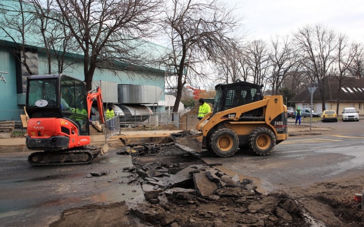 Sikeres volt a csere, korszerű vezeték biztosítja a távhőellátást