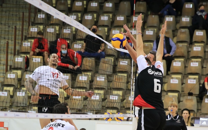 A címvédő érkezik