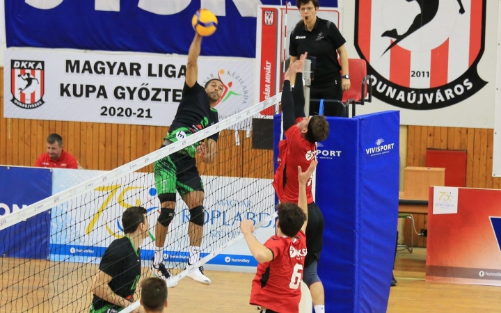 Tisztes helytállás a bajnok ellen