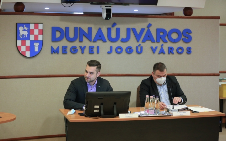 Rendhagyó időpontban lesz a közgyűlés – majdnem negyven napirenddel