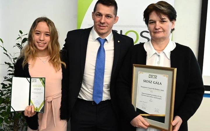 Díjeső a Vasvárinak a sportiskolák gáláján