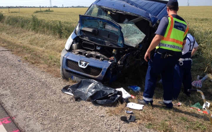 Halálos baleset a 6-oson Ercsinél