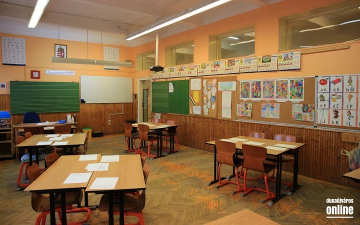 Ellenszélben is sztrájkolnak a pedagógusok