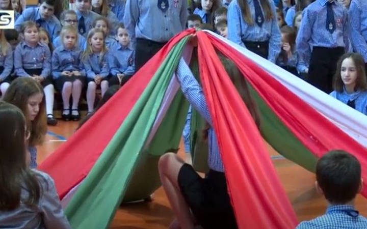 DSTV: az iskolában is ünnepeltek