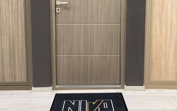 Tervezzünk egyedi bejárati ajtót egyszerűen, 5 lépésben! 