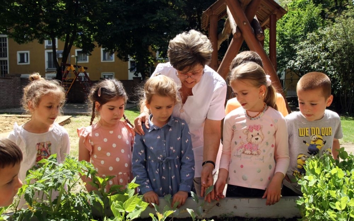 Ismerkedni hívnak az óvodák!