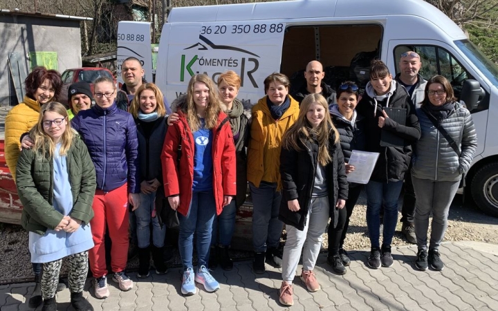 Közösségi gyűjtés a menekültek javára – az együttműködés diadala