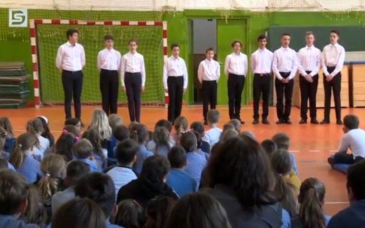 DSTV: énekkel, tánccal a Móriczban