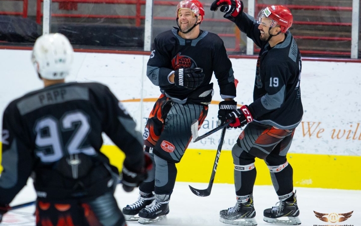 Egyenlített a Worm Angels