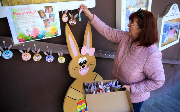 Visszatért, az ünnepre készül Harmatka, az MMK húsvéti nyuszija