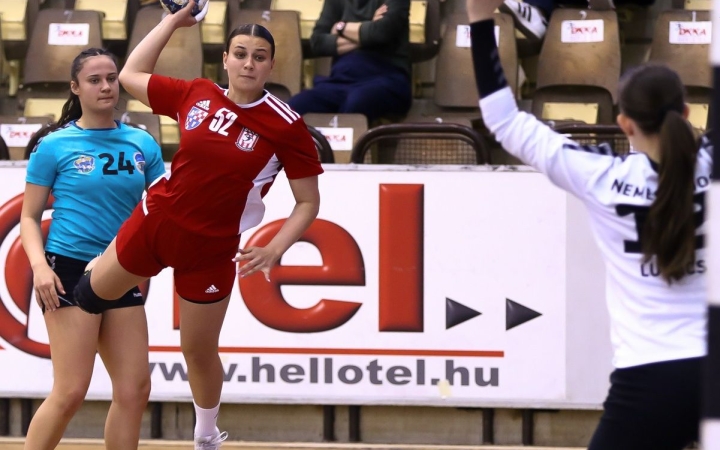 Már dobogón a serdülők