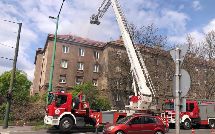 Lakástűz a Dózsa György úton (galériával)