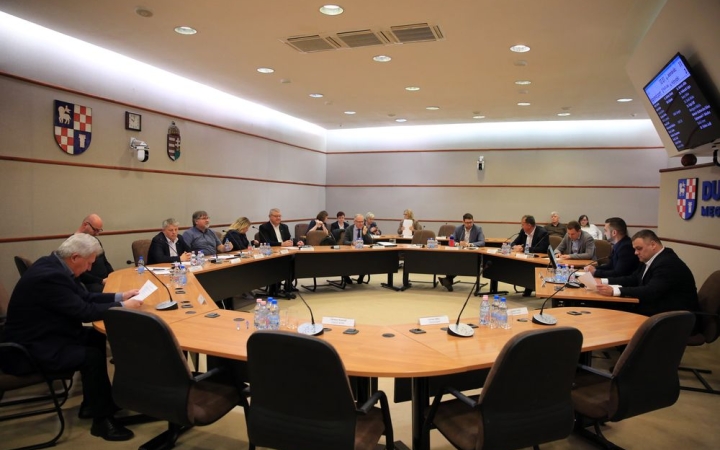 Rendkívüli közgyűlés volt – egyetlen napirenddel