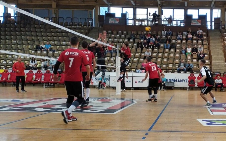 Hátrányból fordított, előnybe került a Kistext