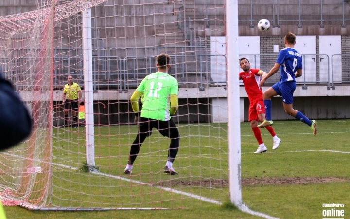 Három pontra hajt a DPASE