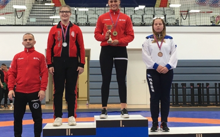 Nyikos Veronika magabiztos bajnoki címe