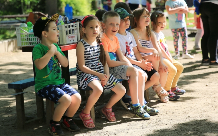 DSTV: gyermeknapi forgatag a tagóvodában (galériával)