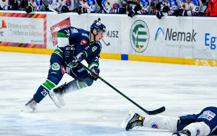 Fiatal hátvédet igazoltak az Acélbikák