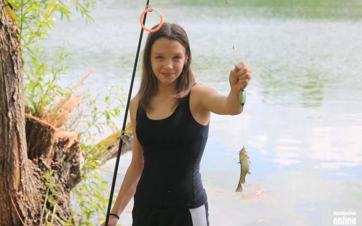 DSTV: vízvallató gyerekek (galériával)