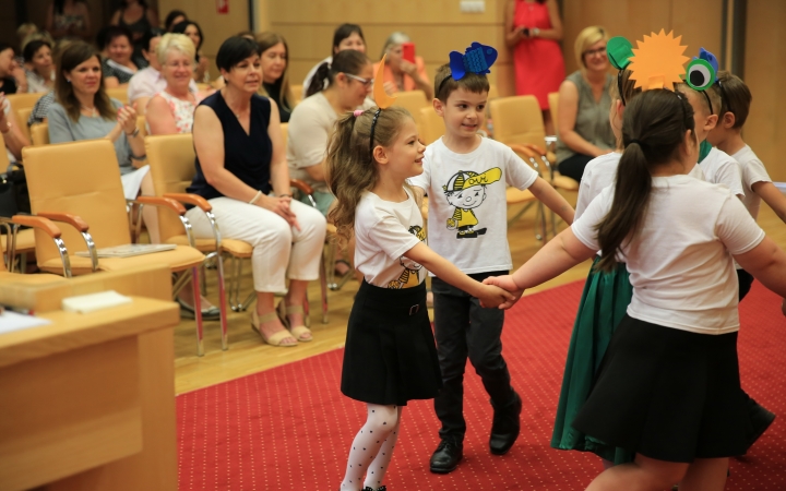 Duplán ünnepelt a Dunaújvárosi Óvoda