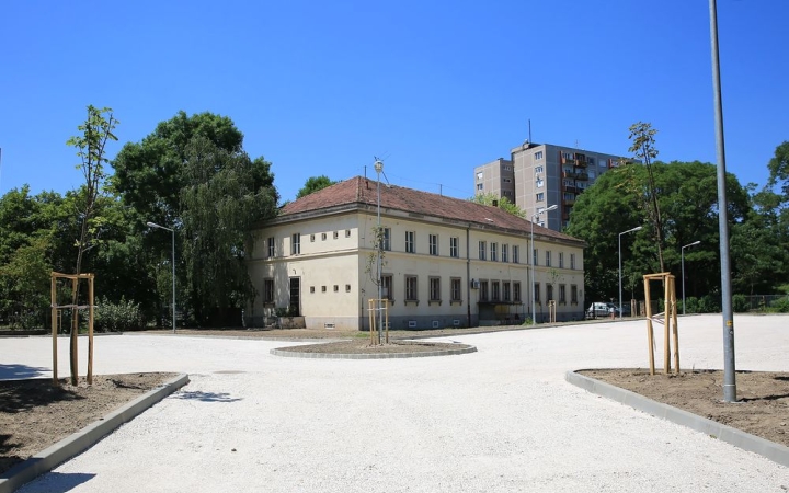 Átadták a várva várt ADU parkolókat