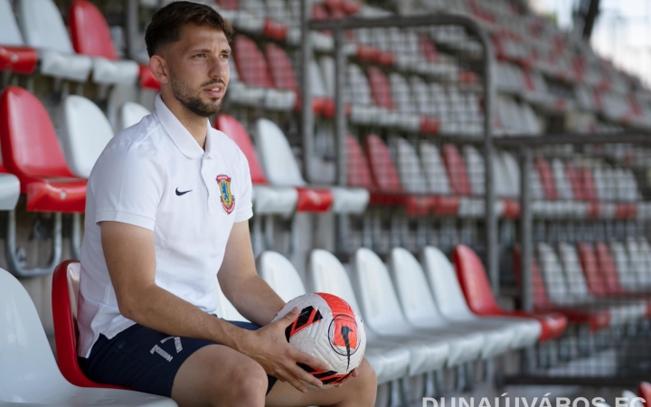 Fiatal középpályással erősített a DFC