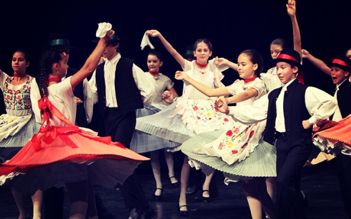 Vasas Nosztalgia Néptáncfesztivál