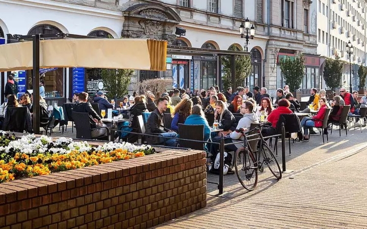 Folytatódhat a vendéglátás helyreállása az elemző szerint