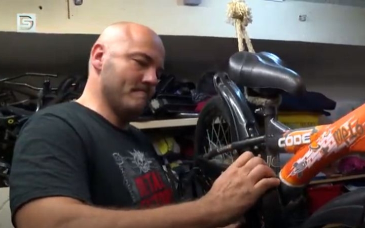 DSTV: karitatív hobbi, jótét szerelés