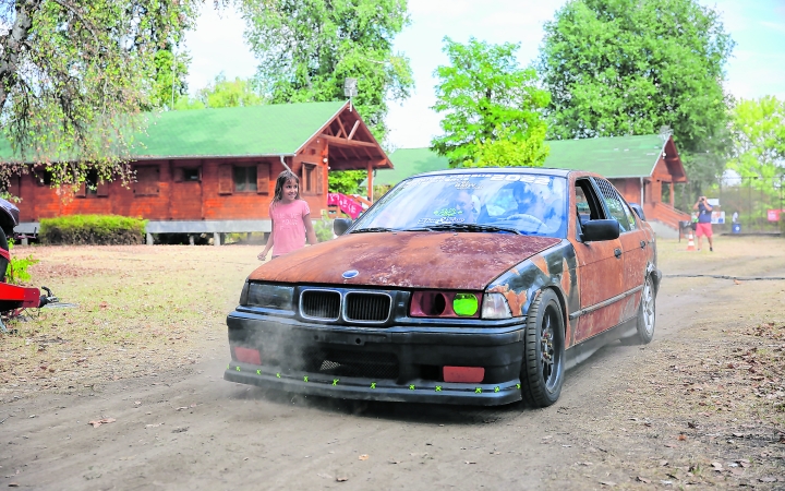 Ismét BIMMER Parádé volt Dunaújvárosban (galériával)