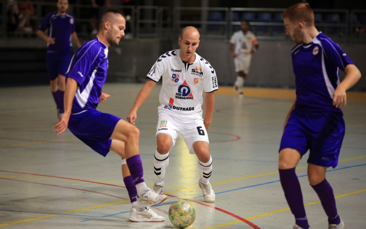 Hazai nyitány az UTE ellen