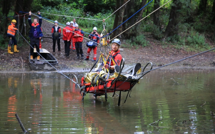 DSTV: éles bevetések a Szalki-szigeten (galériával)