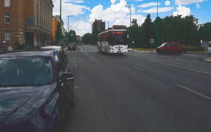 Keresik a buszvezetőt satuztató bringást!