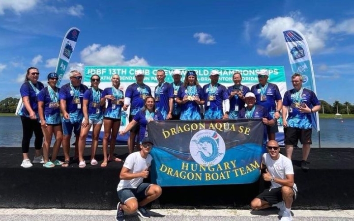 Igazi csapatként a világ tetején