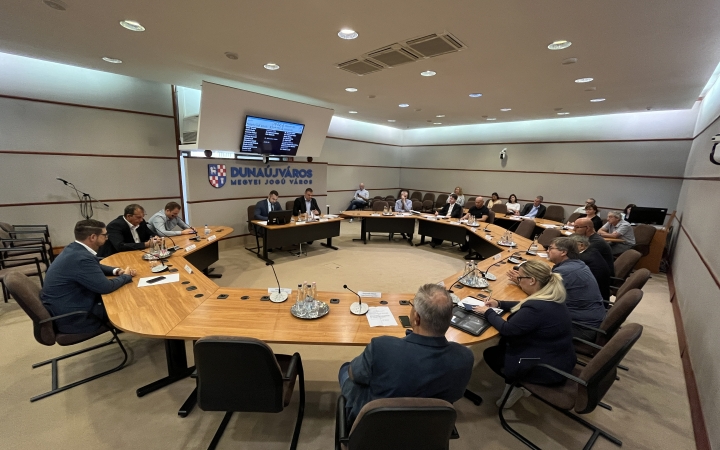 Több mint harminc tétel a csütörtöki közgyűlés napirendjén