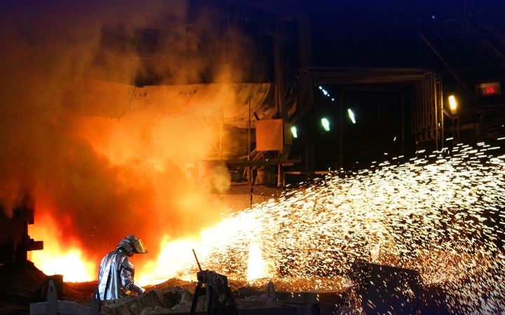 A Dunaferr ügyében tárgyalt a képviselő is