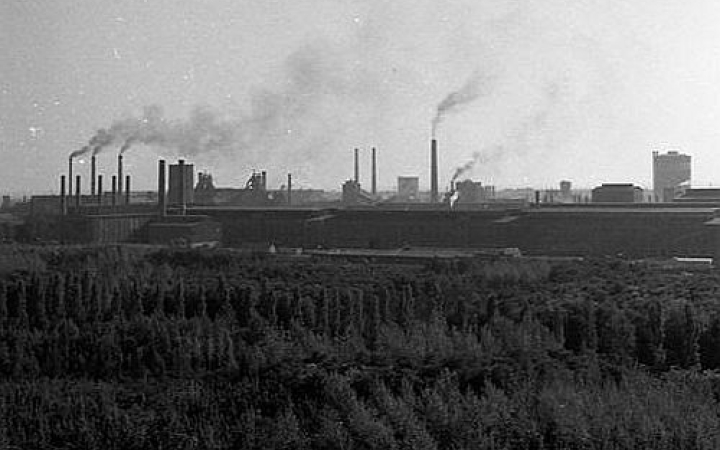 Hátat fordítani tilos!